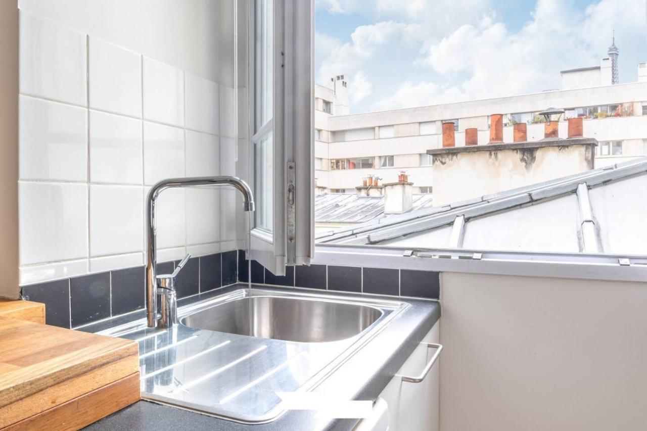 Guestready - Cozy Studio In Invalides Appartement Parijs